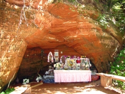 Трутневская пещера