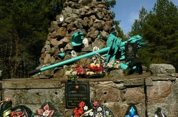 Памятник у деревни Турки-Перевоз